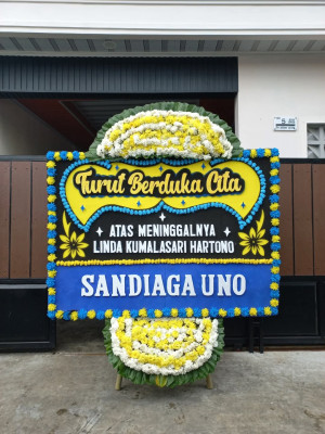 Papan Bunga Duka di Palihan